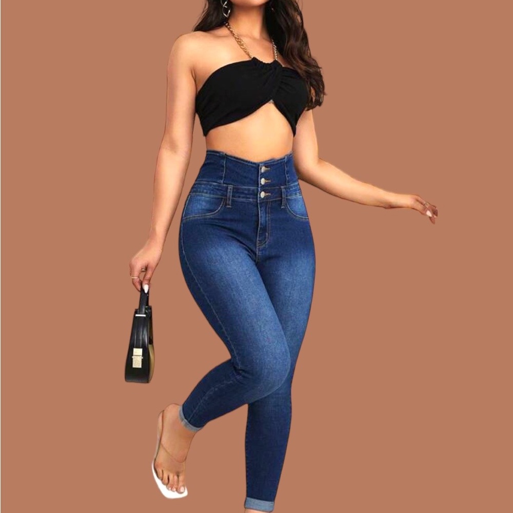 💙 NWOT/ High Waist Roll Up Hem Skinny Jeans 💙